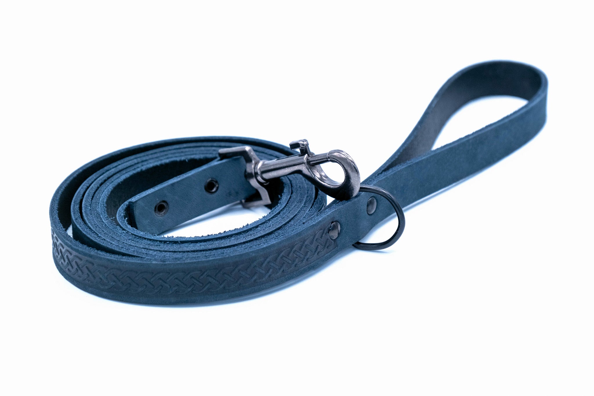 Leather dog leashes near me best sale