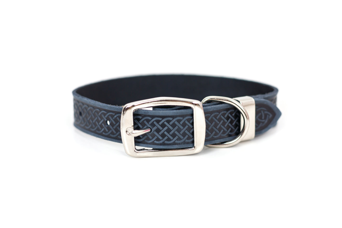 Z Celtic Style Leather Dog Collar